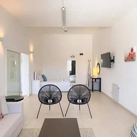 Appartement Modern With Private Pool #1955 *
