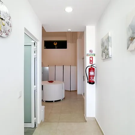 Modern With Private Pool #1955